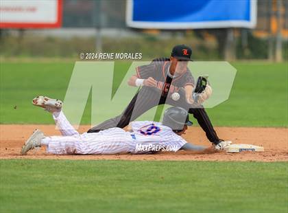 Thumbnail 1 in Lincoln vs University (CIF LACS D3 Final) photogallery.