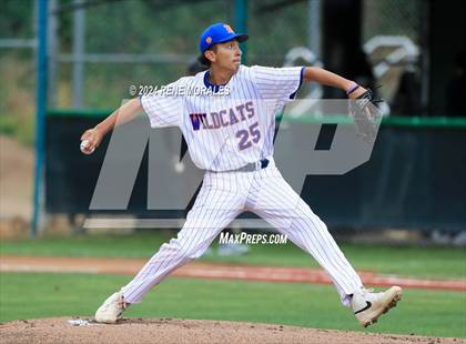 Thumbnail 2 in Lincoln vs University (CIF LACS D3 Final) photogallery.