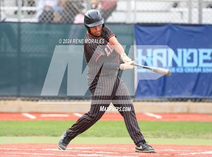 Thumbnail 3 in Lincoln vs University (CIF LACS D3 Final) photogallery.
