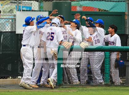 Thumbnail 3 in Lincoln vs University (CIF LACS D3 Final) photogallery.
