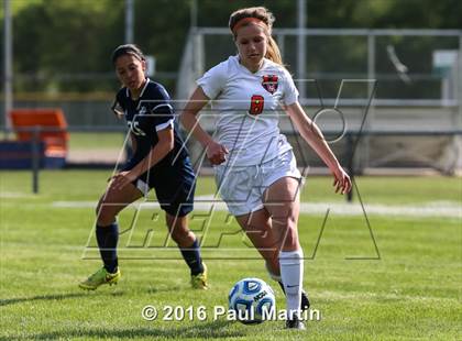 Thumbnail 2 in Plainfield South vs. Oswego photogallery.