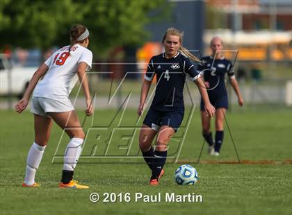 Thumbnail 2 in Plainfield South vs. Oswego photogallery.