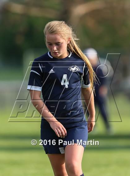 Thumbnail 3 in Plainfield South vs. Oswego photogallery.