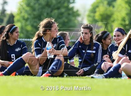 Thumbnail 3 in Plainfield South vs. Oswego photogallery.