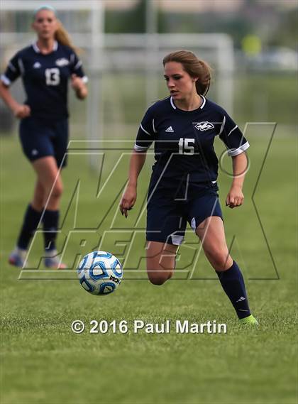Thumbnail 3 in Plainfield South vs. Oswego photogallery.