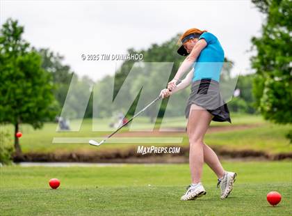 Thumbnail 1 in UIL 3A Girls Golf Finals (Round 1) photogallery.