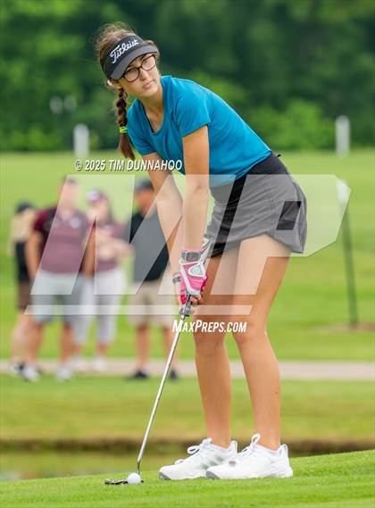 Thumbnail 1 in UIL 3A Girls Golf Finals (Round 1) photogallery.