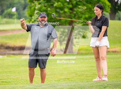 Thumbnail 2 in UIL 3A Girls Golf Finals (Round 1) photogallery.