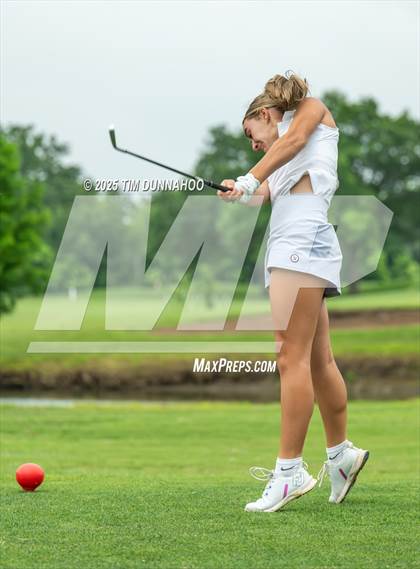 Thumbnail 1 in UIL 3A Girls Golf Finals (Round 1) photogallery.