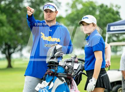 Thumbnail 3 in UIL 3A Girls Golf Finals (Round 1) photogallery.