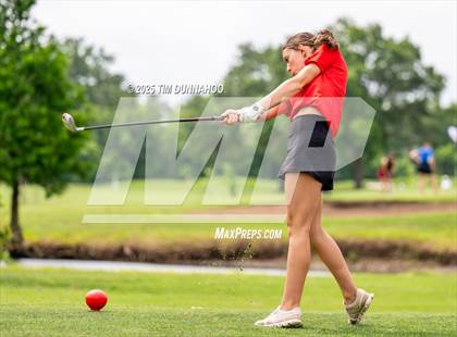 Thumbnail 2 in UIL 3A Girls Golf Finals (Round 1) photogallery.