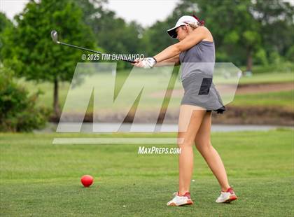 Thumbnail 2 in UIL 3A Girls Golf Finals (Round 1) photogallery.
