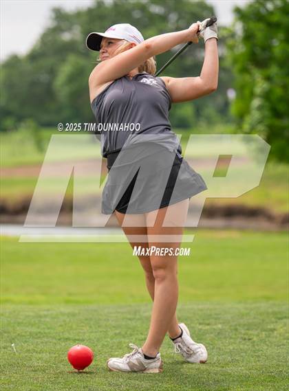 Thumbnail 3 in UIL 3A Girls Golf Finals (Round 1) photogallery.