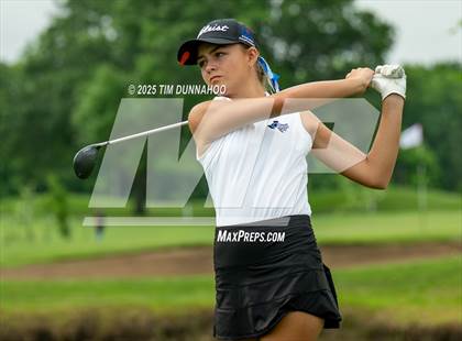 Thumbnail 3 in UIL 3A Girls Golf Finals (Round 1) photogallery.