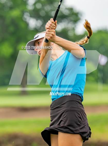 Thumbnail 1 in UIL 3A Girls Golf Finals (Round 1) photogallery.