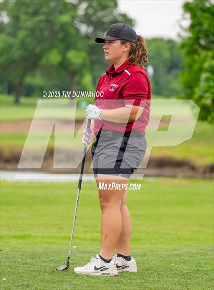 Thumbnail 1 in UIL 3A Girls Golf Finals (Round 1) photogallery.