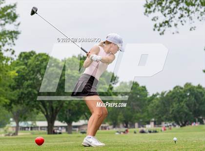 Thumbnail 2 in UIL 3A Girls Golf Finals (Round 1) photogallery.
