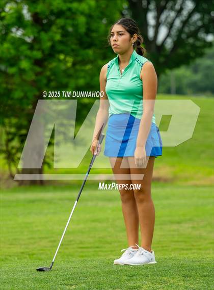 Thumbnail 1 in UIL 3A Girls Golf Finals (Round 1) photogallery.