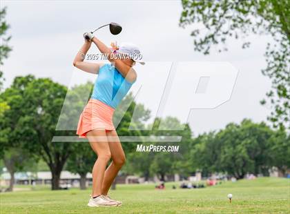 Thumbnail 3 in UIL 3A Girls Golf Finals (Round 1) photogallery.