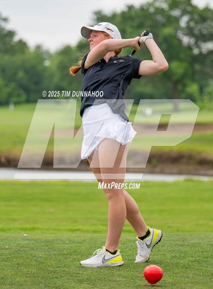 Thumbnail 3 in UIL 3A Girls Golf Finals (Round 1) photogallery.