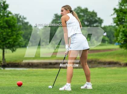Thumbnail 3 in UIL 3A Girls Golf Finals (Round 1) photogallery.