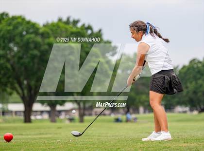 Thumbnail 1 in UIL 3A Girls Golf Finals (Round 1) photogallery.