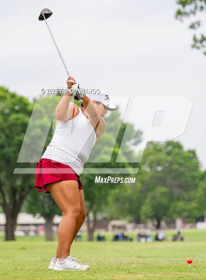 Thumbnail 1 in UIL 3A Girls Golf Finals (Round 1) photogallery.
