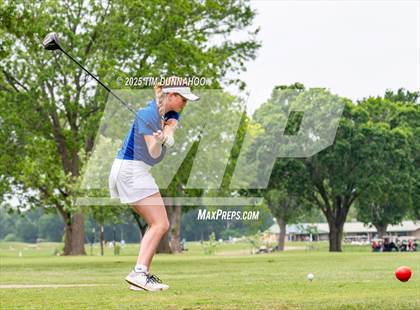 Thumbnail 1 in UIL 3A Girls Golf Finals (Round 1) photogallery.