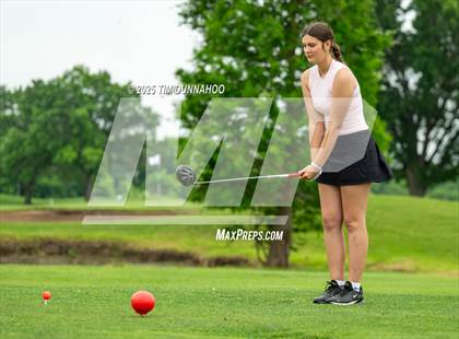 Thumbnail 1 in UIL 3A Girls Golf Finals (Round 1) photogallery.