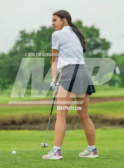 Thumbnail 1 in UIL 3A Girls Golf Finals (Round 1) photogallery.