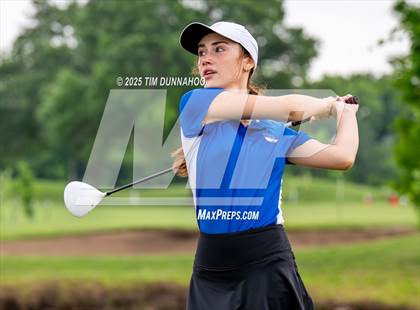 Thumbnail 2 in UIL 3A Girls Golf Finals (Round 1) photogallery.