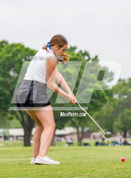 Thumbnail 3 in UIL 3A Girls Golf Finals (Round 1) photogallery.