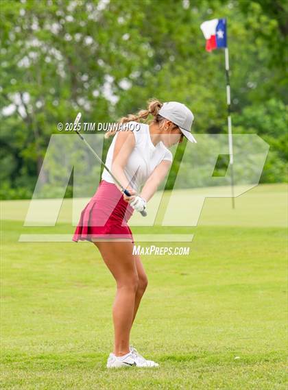 Thumbnail 1 in UIL 3A Girls Golf Finals (Round 1) photogallery.