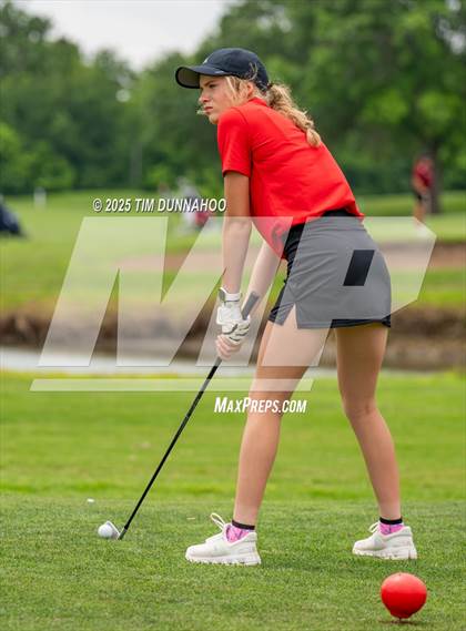 Thumbnail 3 in UIL 3A Girls Golf Finals (Round 1) photogallery.