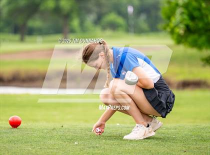 Thumbnail 2 in UIL 3A Girls Golf Finals (Round 1) photogallery.
