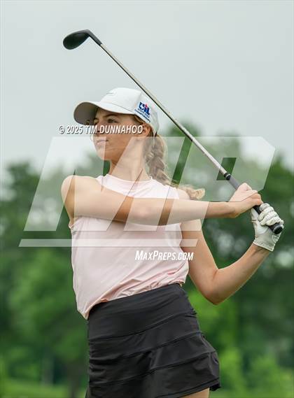 Thumbnail 2 in UIL 3A Girls Golf Finals (Round 1) photogallery.