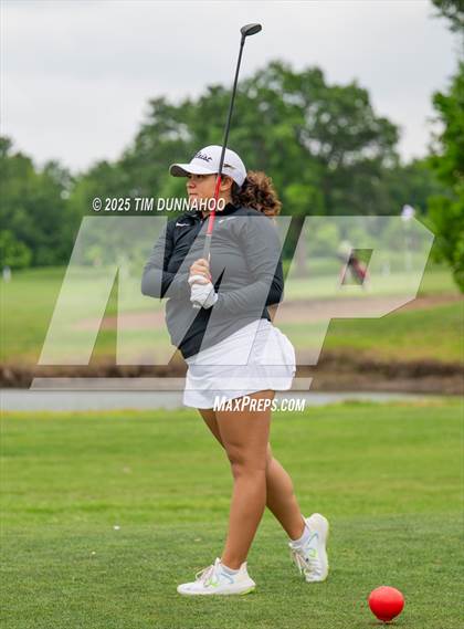 Thumbnail 1 in UIL 3A Girls Golf Finals (Round 1) photogallery.