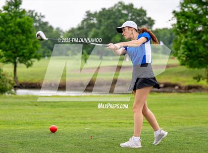 Thumbnail 3 in UIL 3A Girls Golf Finals (Round 1) photogallery.