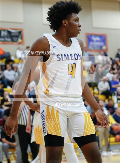 Thumbnail 1 in Simeon vs Rancho Christian (Hoophall West Tournament) photogallery.
