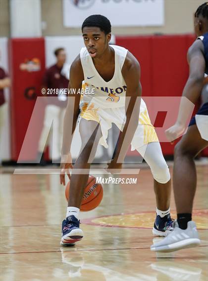 Thumbnail 3 in Simeon vs Rancho Christian (Hoophall West Tournament) photogallery.