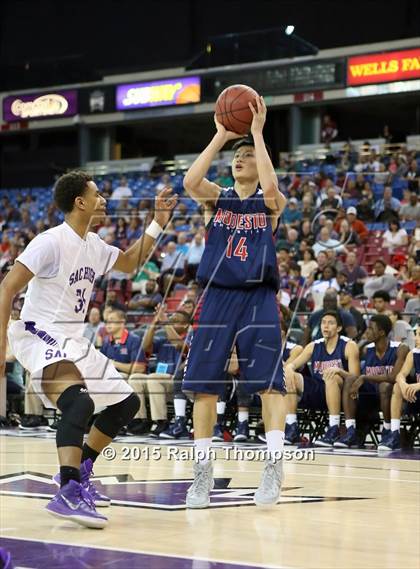 Thumbnail 2 in Modesto Christian vs. Sacramento (CIF SJS D2 Final) photogallery.