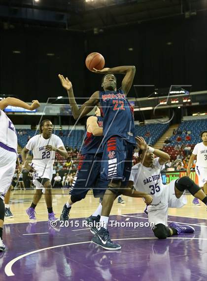 Thumbnail 1 in Modesto Christian vs. Sacramento (CIF SJS D2 Final) photogallery.