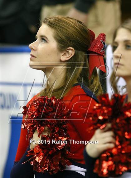 Thumbnail 3 in Modesto Christian vs. Sacramento (CIF SJS D2 Final) photogallery.