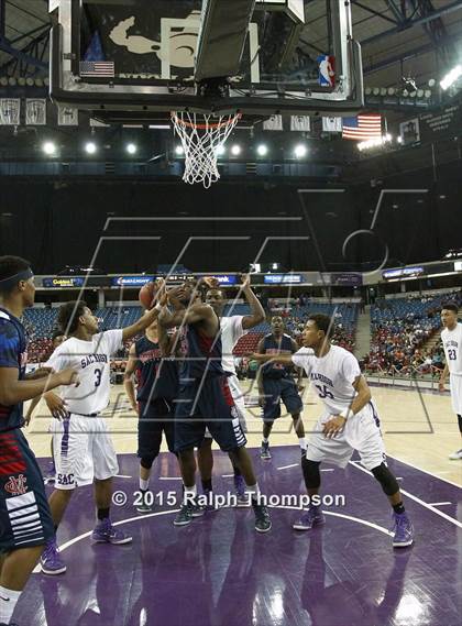 Thumbnail 3 in Modesto Christian vs. Sacramento (CIF SJS D2 Final) photogallery.