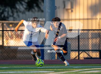 Thumbnail 2 in The Nueva School @ King's Academy photogallery.