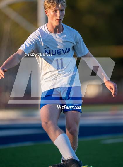 Thumbnail 2 in The Nueva School @ King's Academy photogallery.