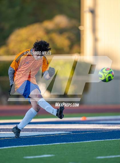 Thumbnail 2 in The Nueva School @ King's Academy photogallery.