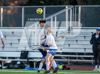 Thumbnail 1 in The Nueva School @ King's Academy photogallery.