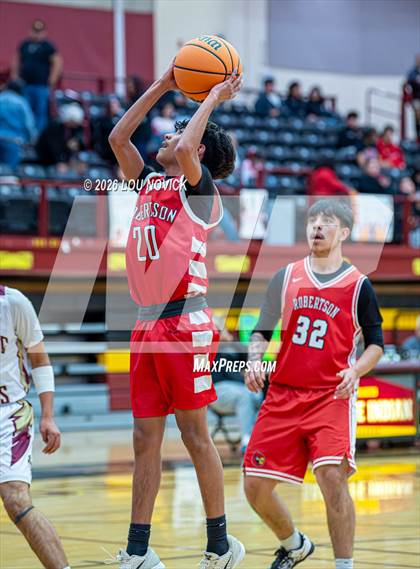 Thumbnail 2 in JV: Robertson @ Santa Fe Indian photogallery.