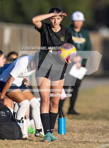 Thumbnail 1 in Mira Costa vs San Marcos (Best in the West Winter Classic) photogallery.